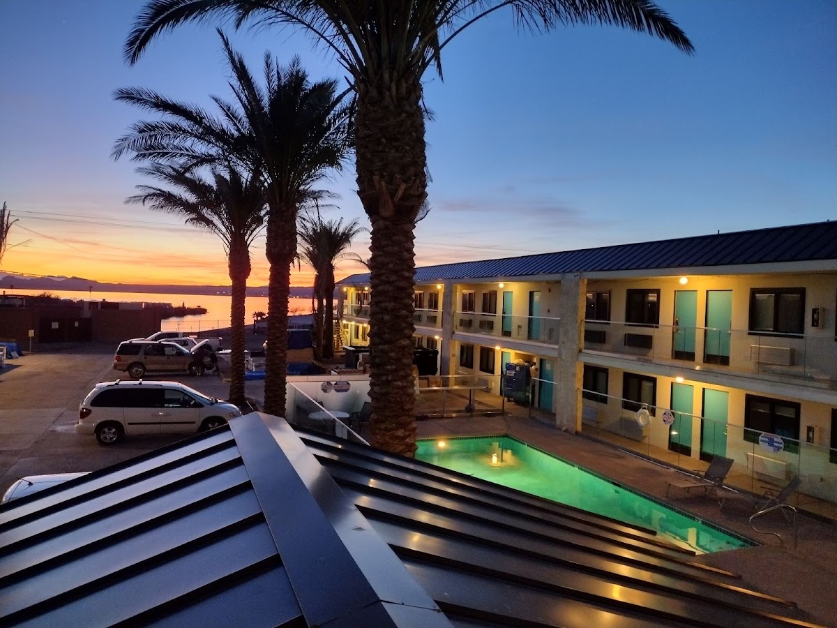 Sway Hotel