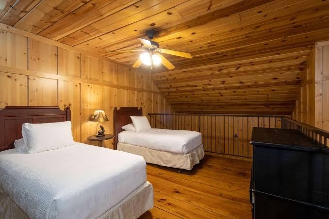 The Cabins at Green Mountain photo 2