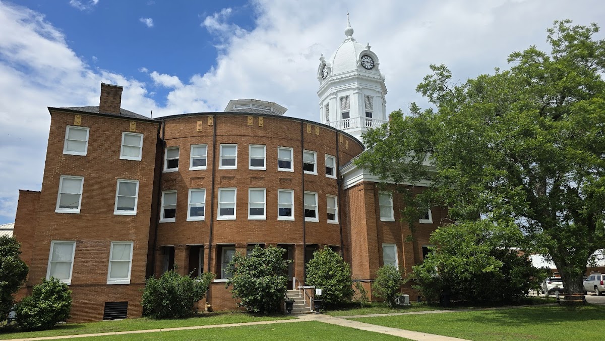 Old Courthouse Museum