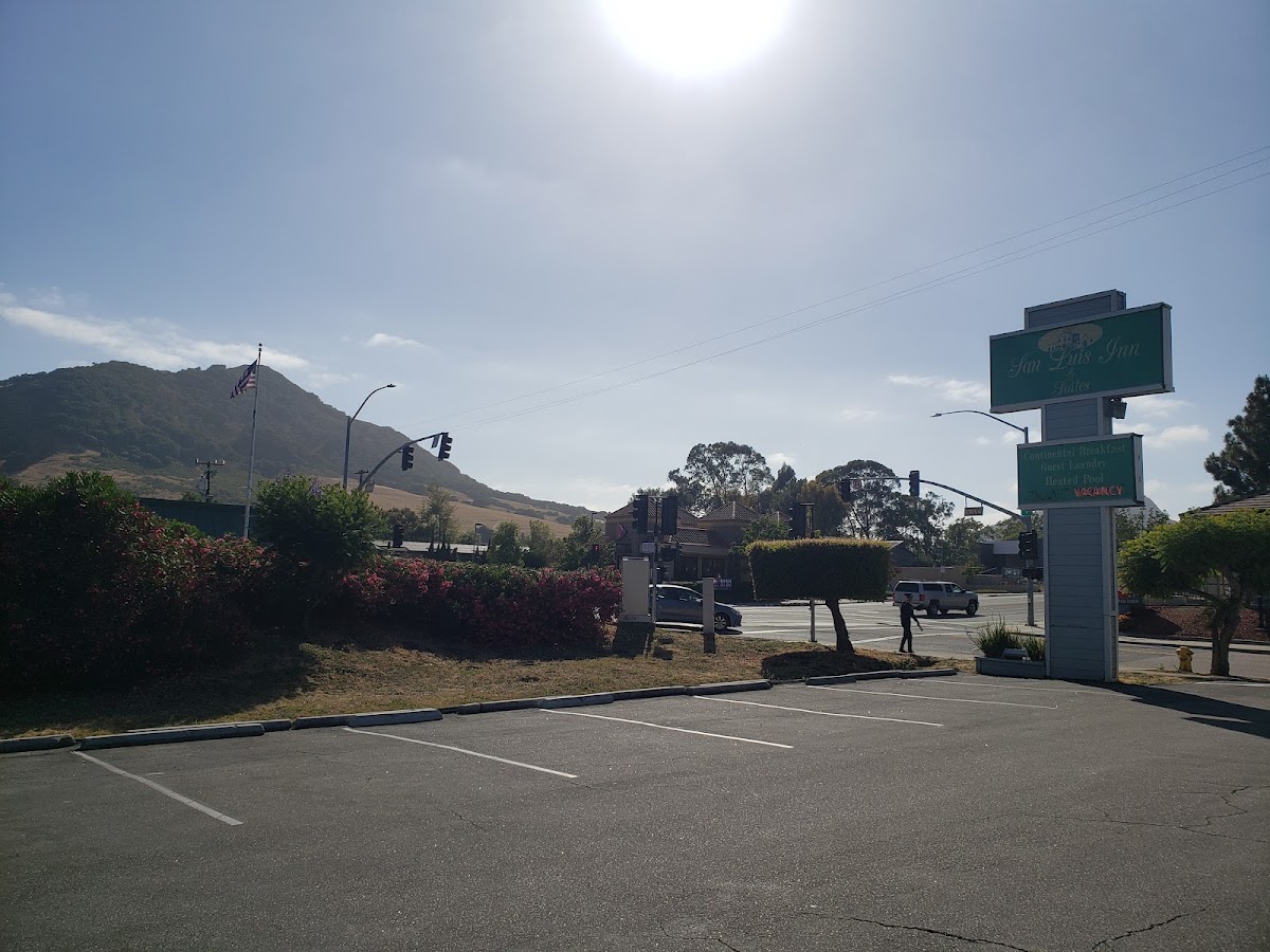 San Luis Inn and Suites photo 2