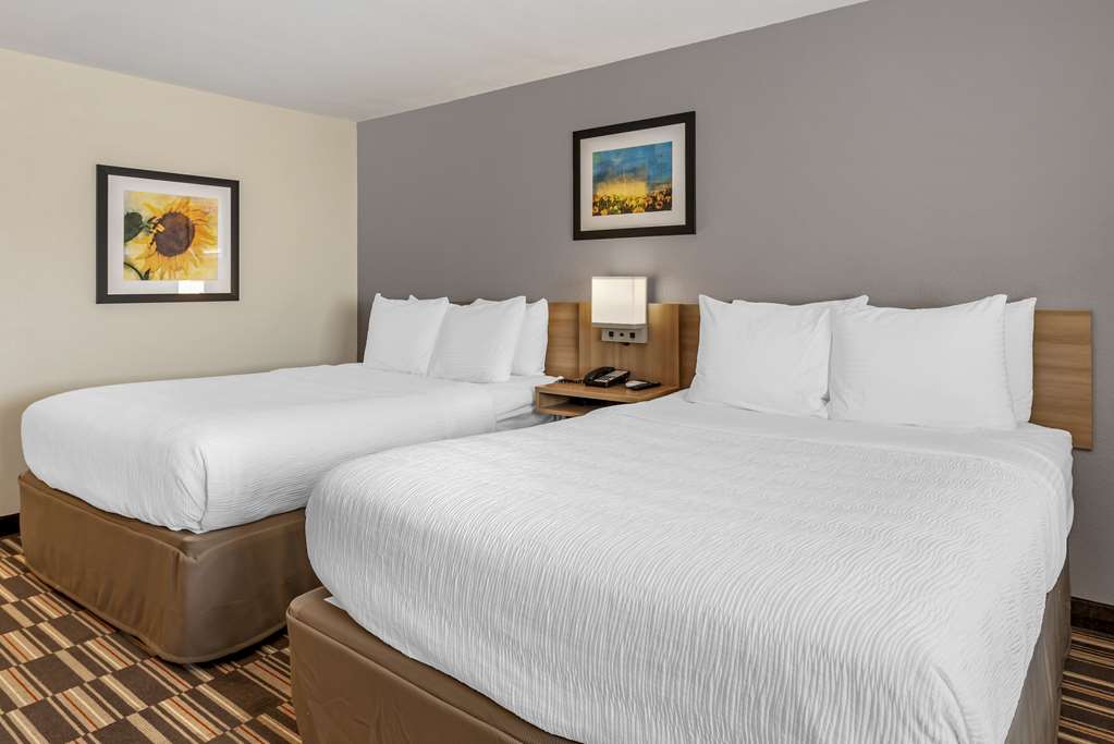 Best Western Limon photo 2
