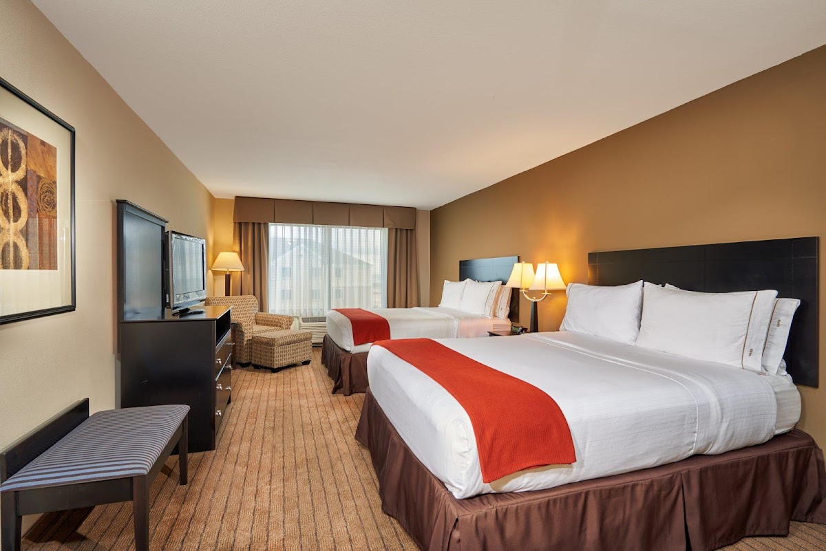 Holiday Inn Express & Suites El Paso Airport by IHG photo 2