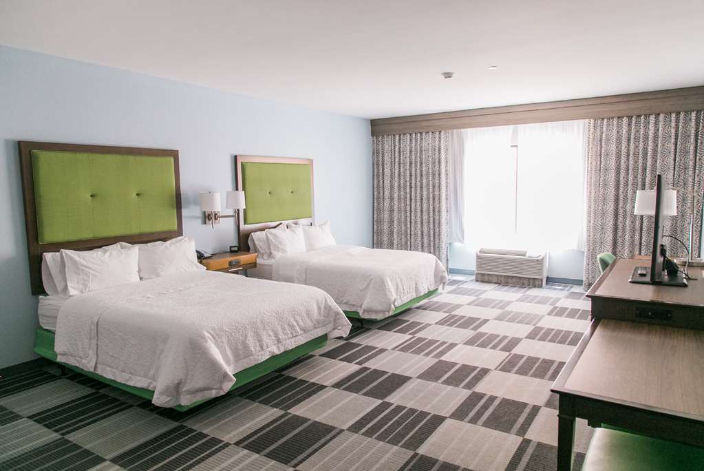 Hampton Inn & Suites Amarillo East photo 2
