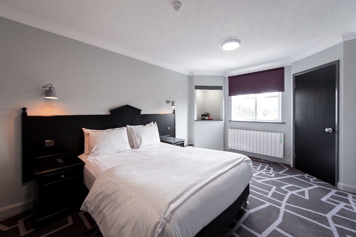 Village Hotel Liverpool photo 2
