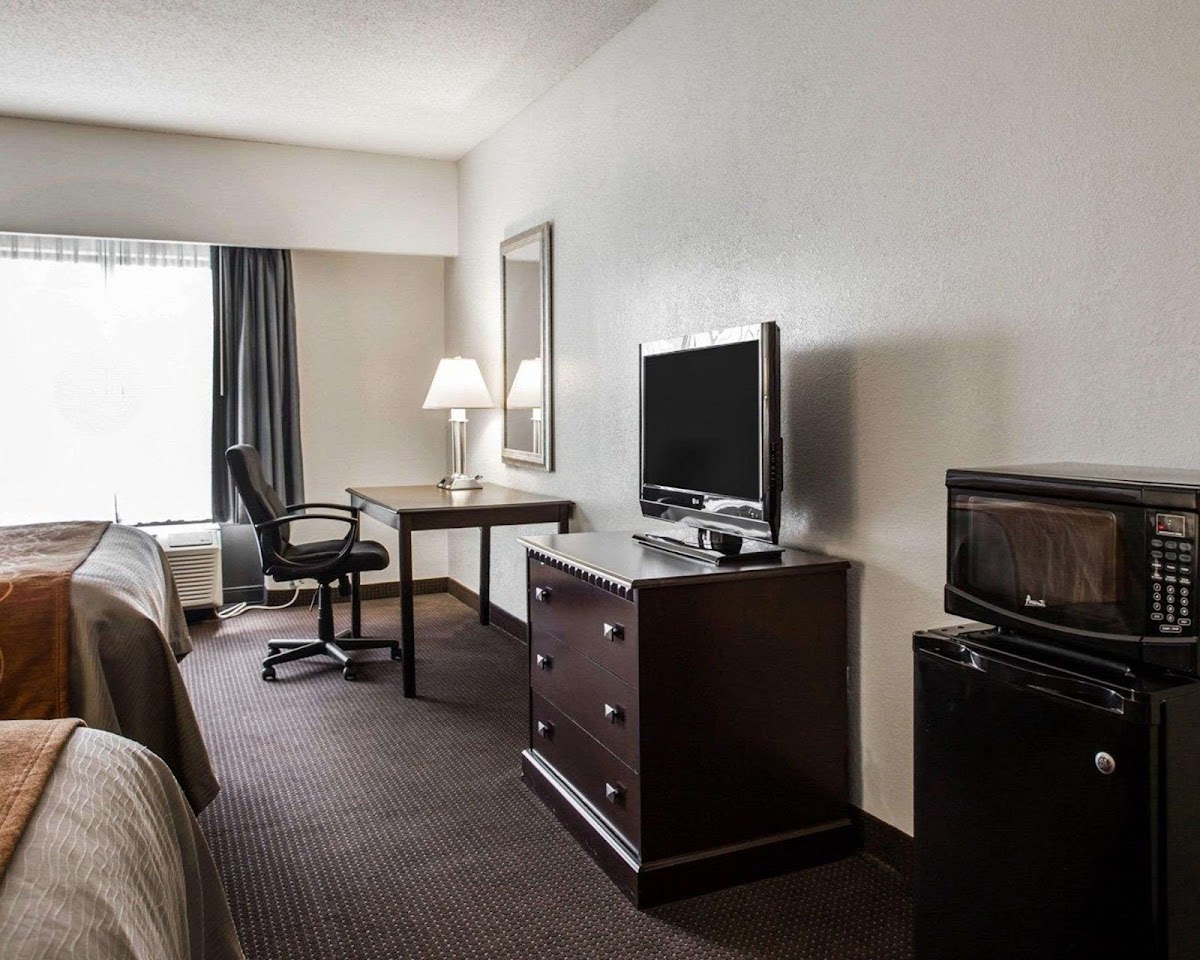 Comfort Inn & Suites Lumberton Central I-95 photo 3