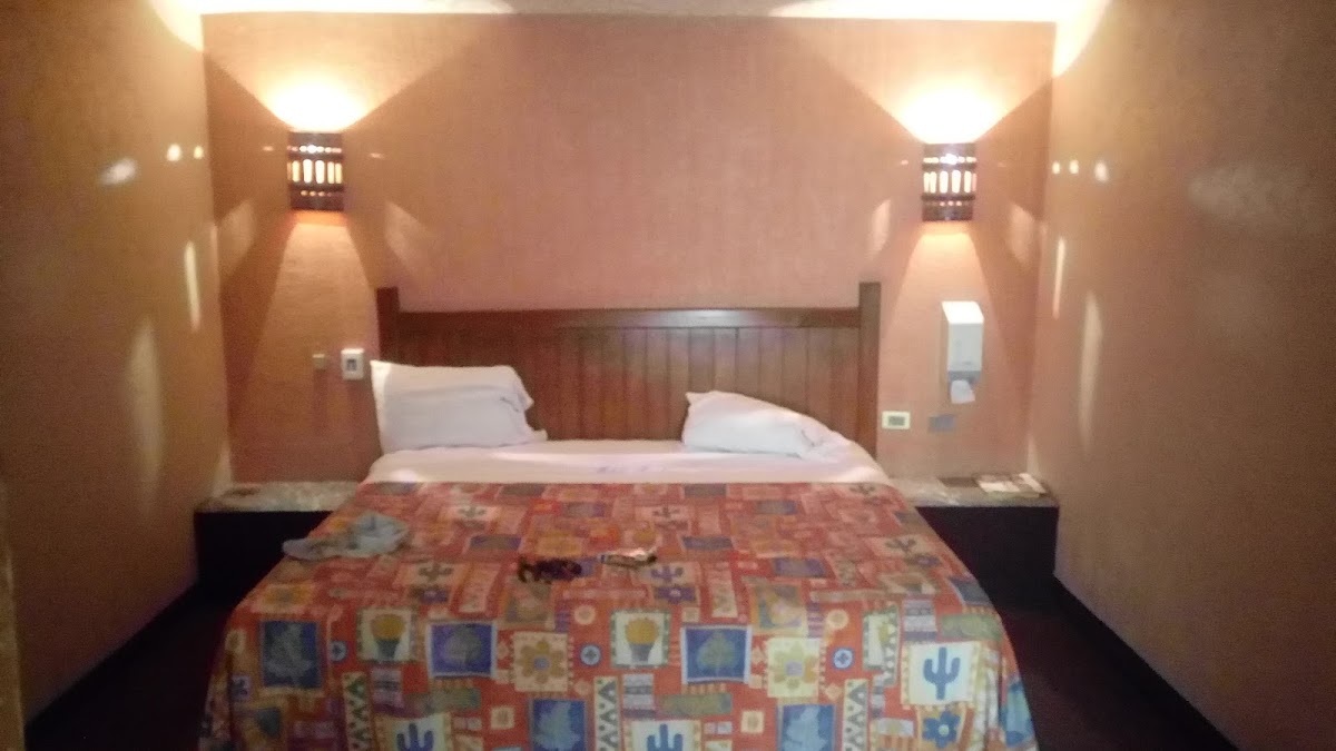 MOTEL The parador