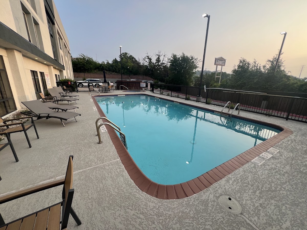 Hampton Inn Kerrville photo 3