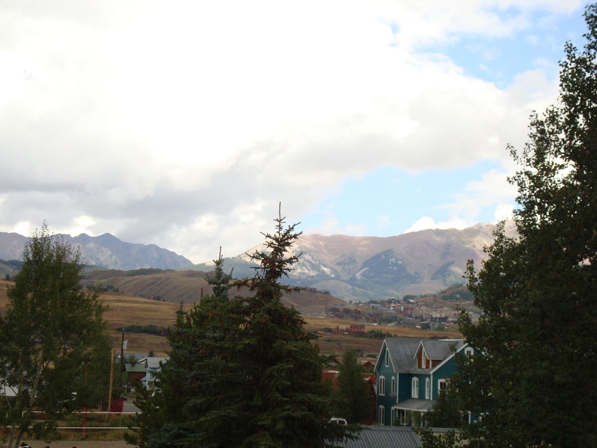 The Wood Creek Lodge by Crested Butte Lodging photo 3