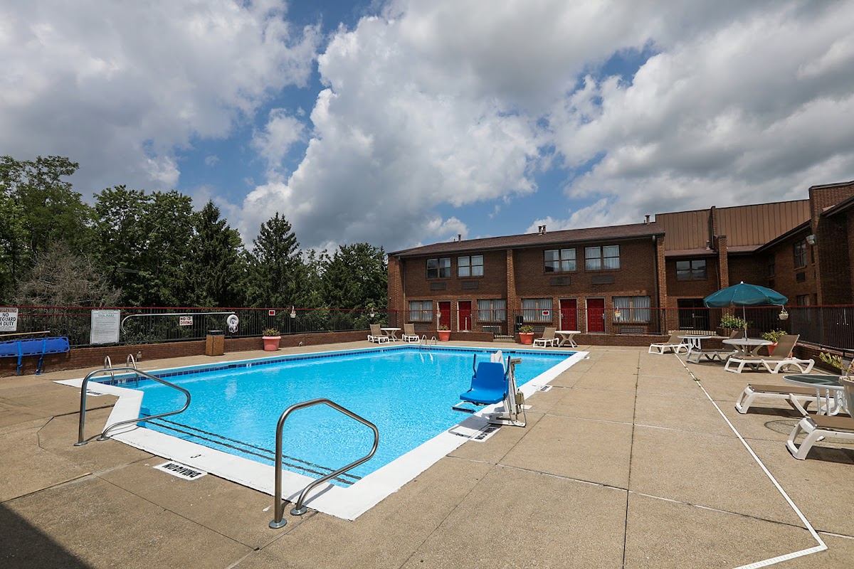 Red Roof Inn & Suites Lexington - Hamburg photo 3