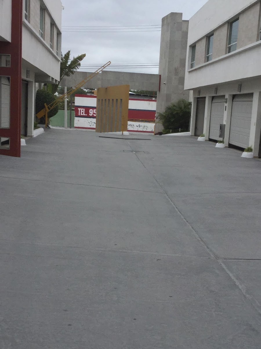Motel palace photo 3