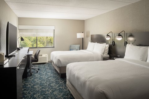 Four Points by Sheraton Milwaukee North Shore photo 2