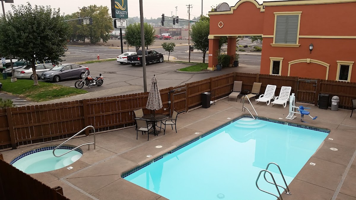 Quality Inn Madras photo 3