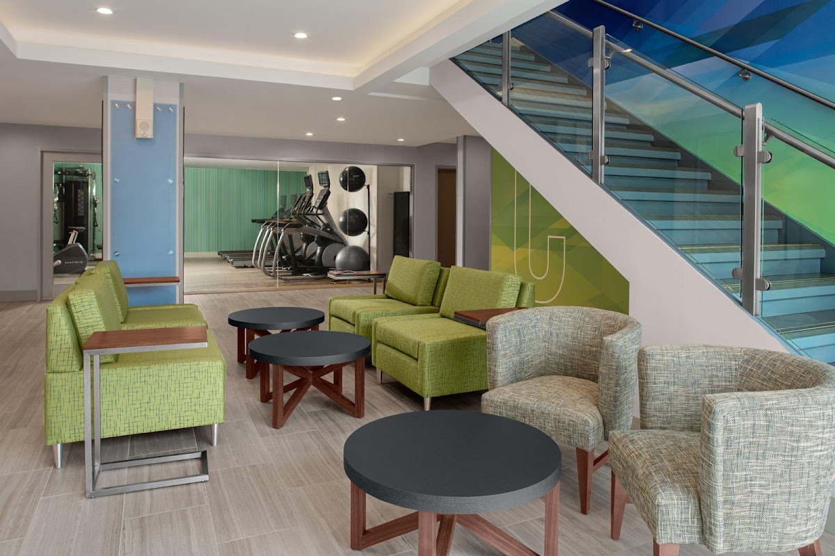 Holiday Inn Express & Suites Woodside LaGuardia Airport by IHG photo 2
