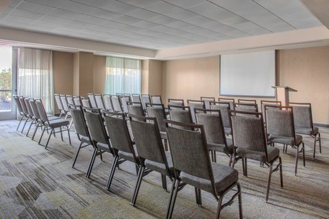 Courtyard by Marriott Yonkers Westchester County photo 3