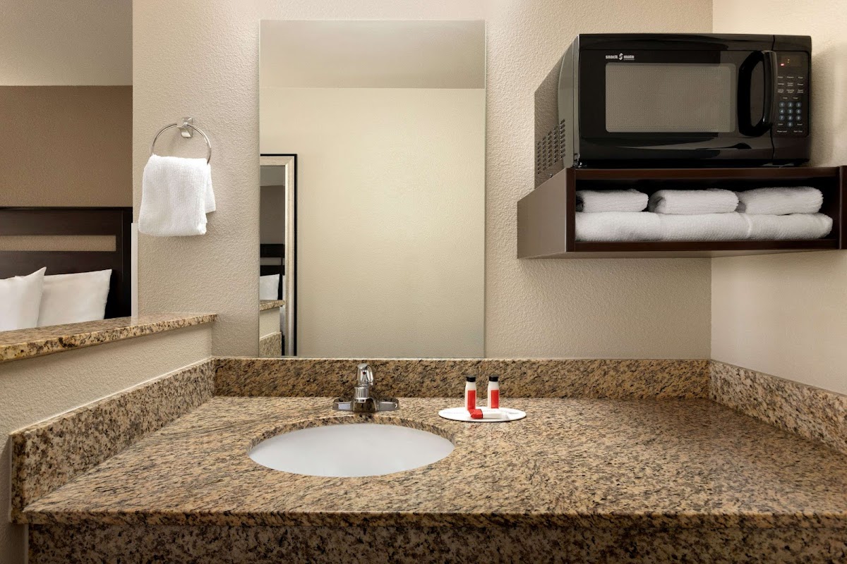 Baymont by Wyndham Wellington photo 3