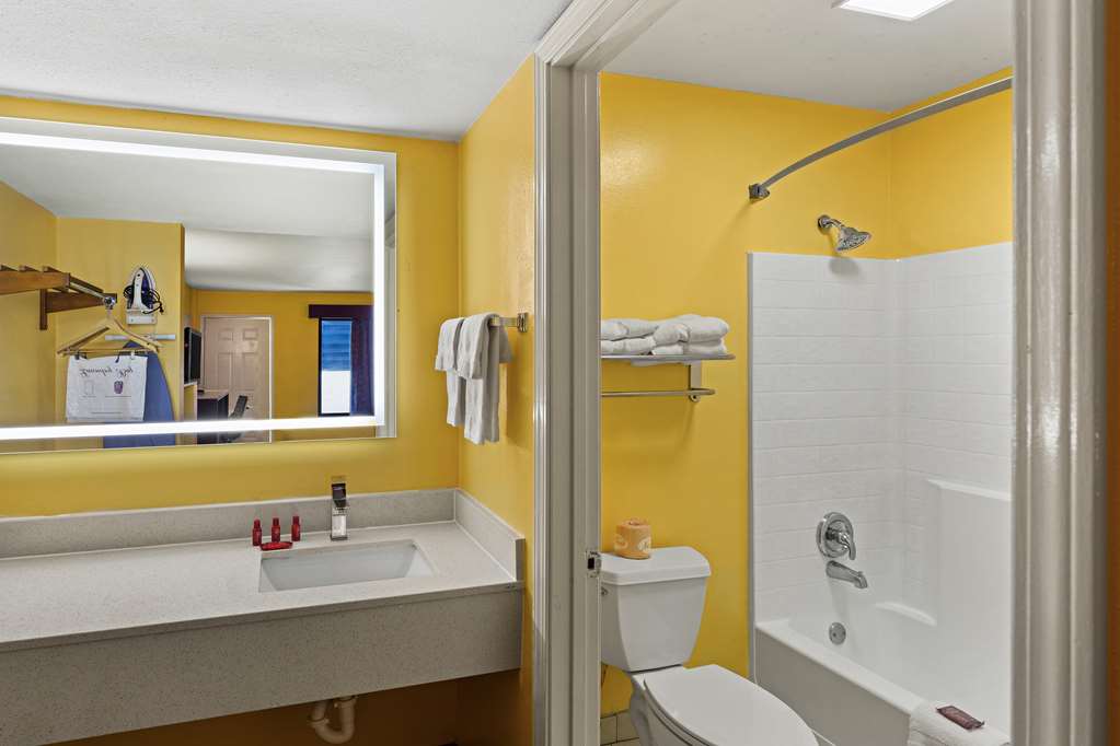 SureStay by Best Western Gulfport photo 3