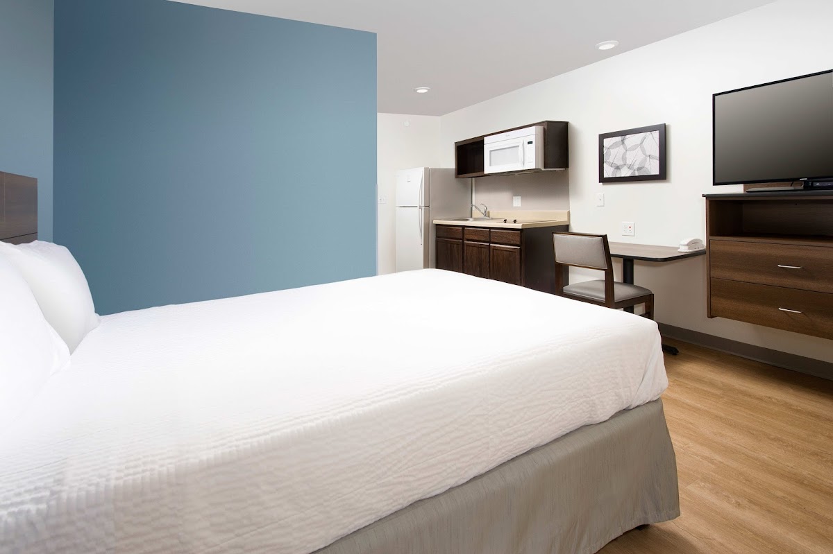 WoodSpring Suites Merrillville photo 3