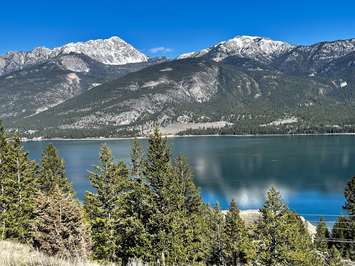 Columbia Lake Provincial Park