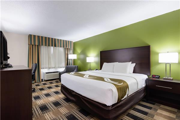 Quality Inn Oneonta Cooperstown Area photo 2