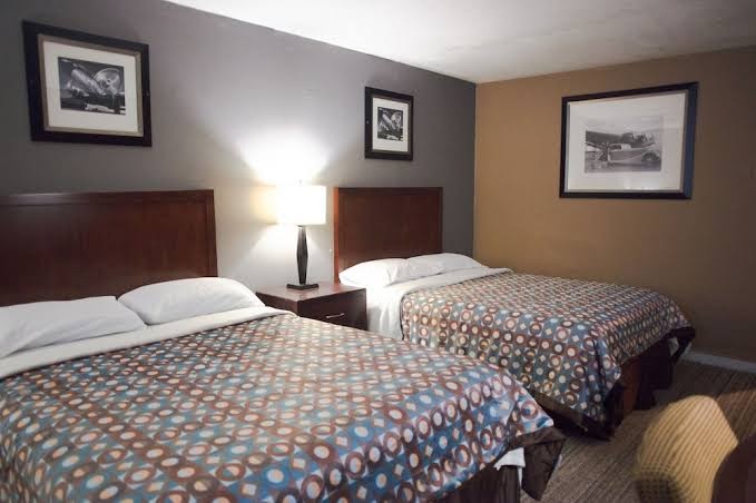 Arrowhead Inn