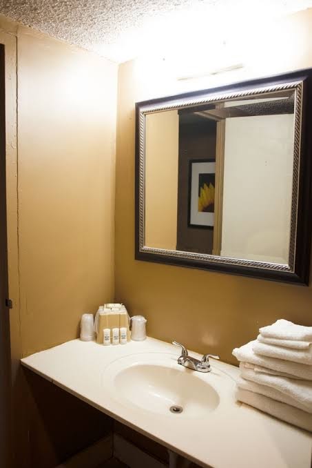 Arrowhead Inn photo 3
