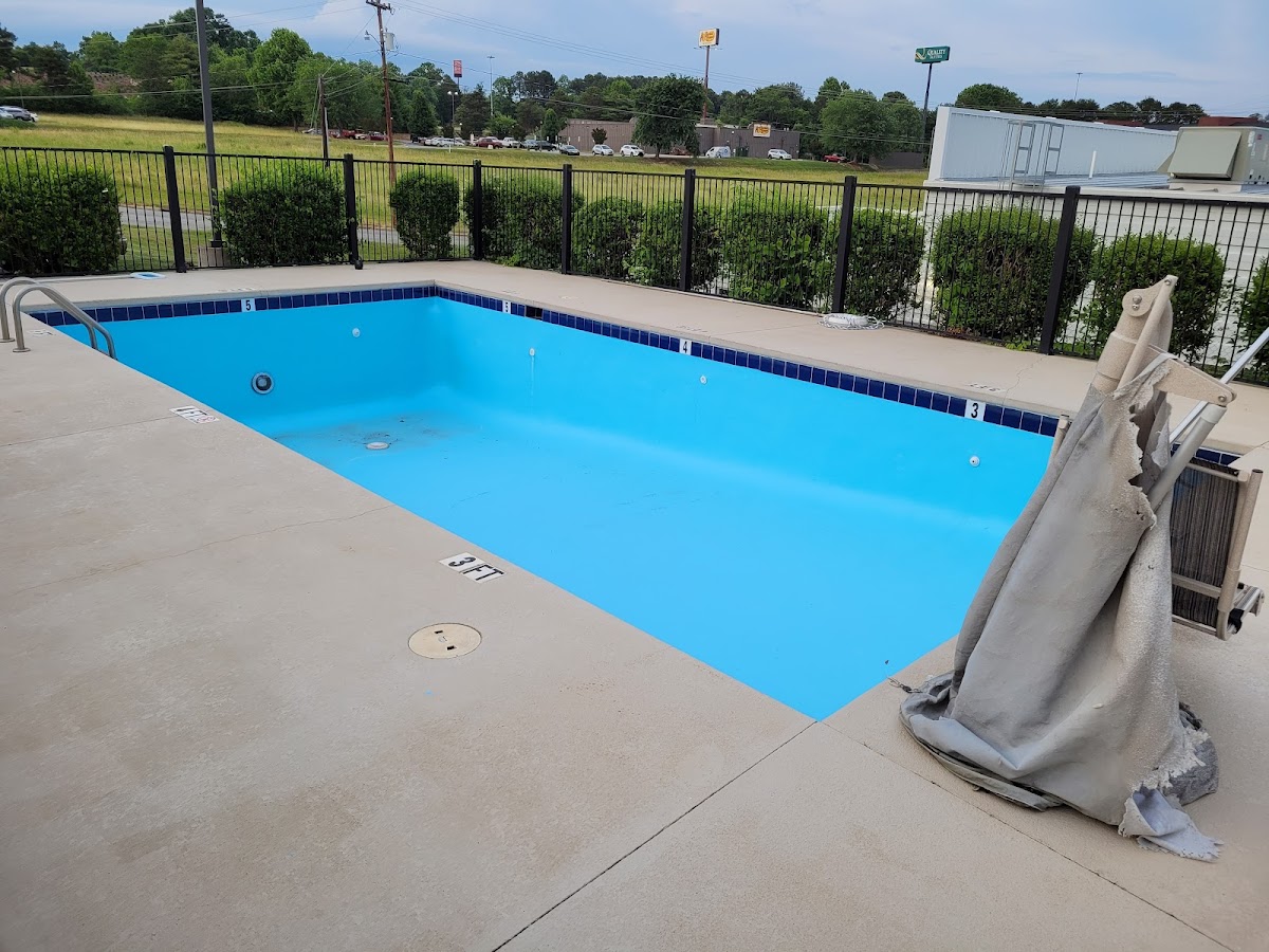 Baymont by Wyndham Hickory photo 3