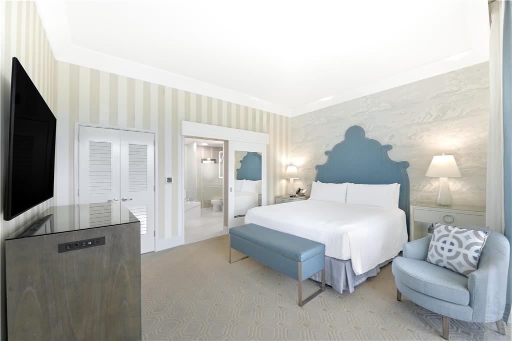 The Beverly Hilton photo 2
