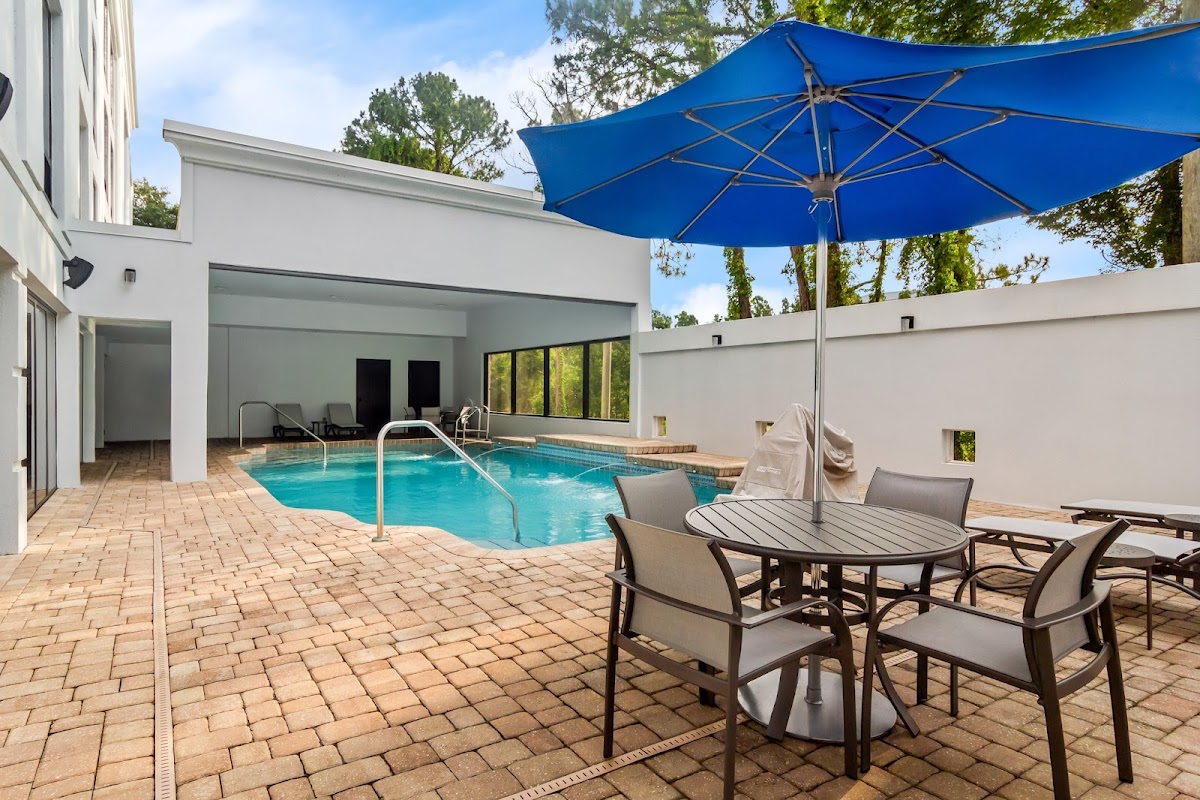 Holiday Inn Express & Suites Jacksonville SE- Med Ctr Area by IHG photo 3