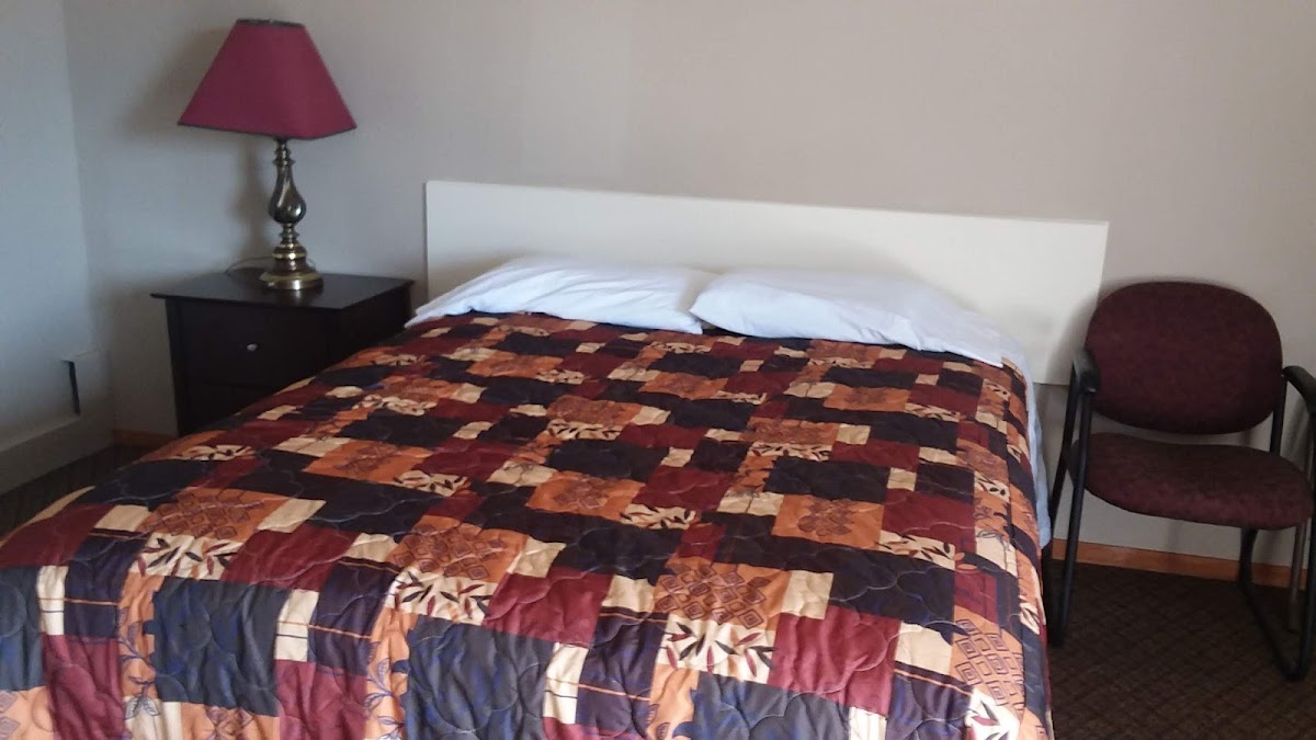 Rapids Rental & Motel photo 2