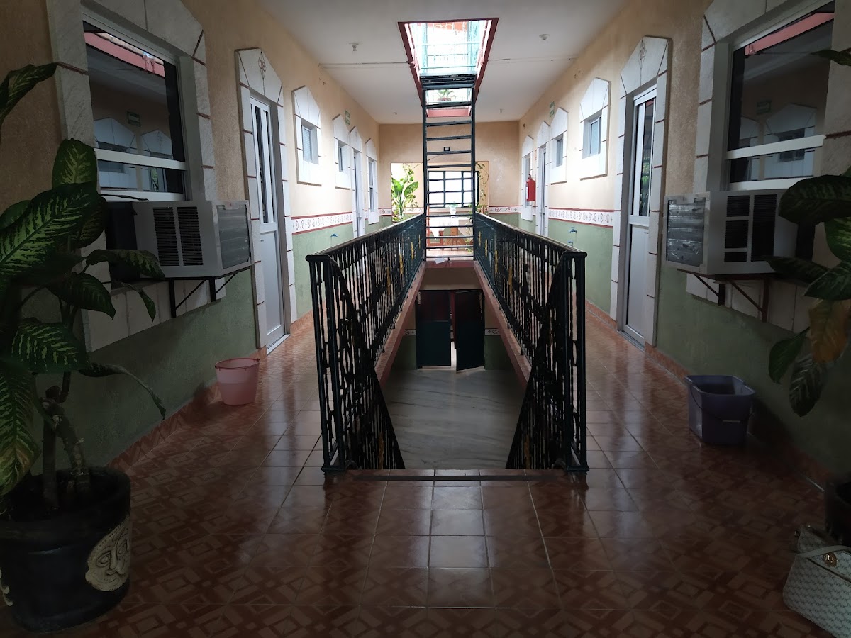 Hotel El Económico photo 2
