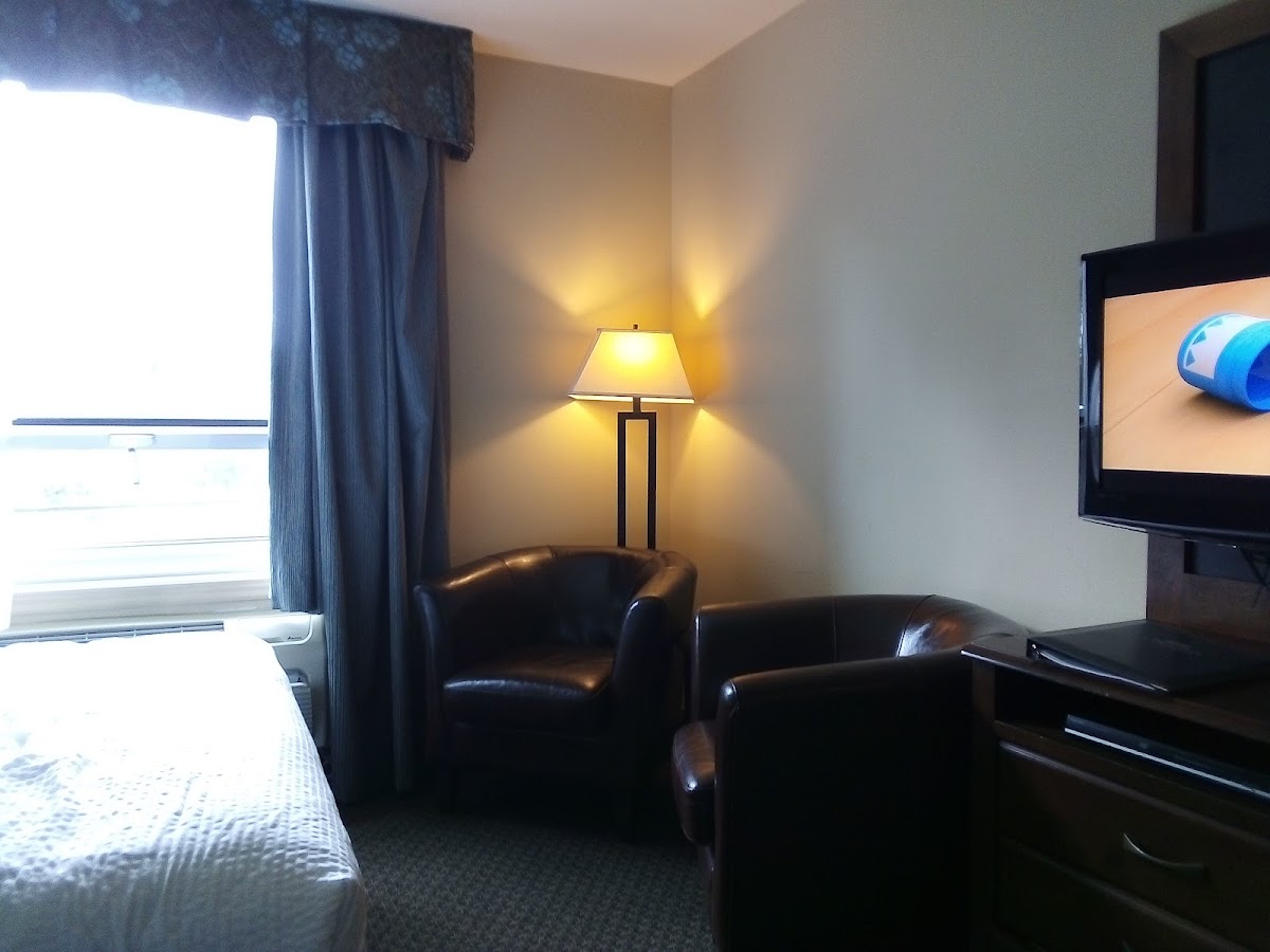 Days Inn by Wyndham Levis photo 3