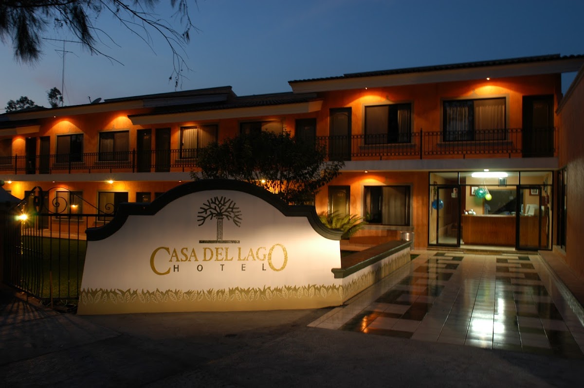 HOTEL CASA DEL LAGO