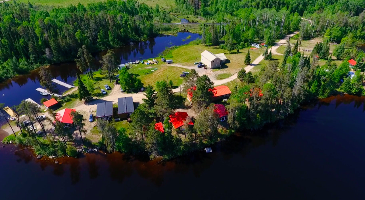 Branch's Seine River Lodge