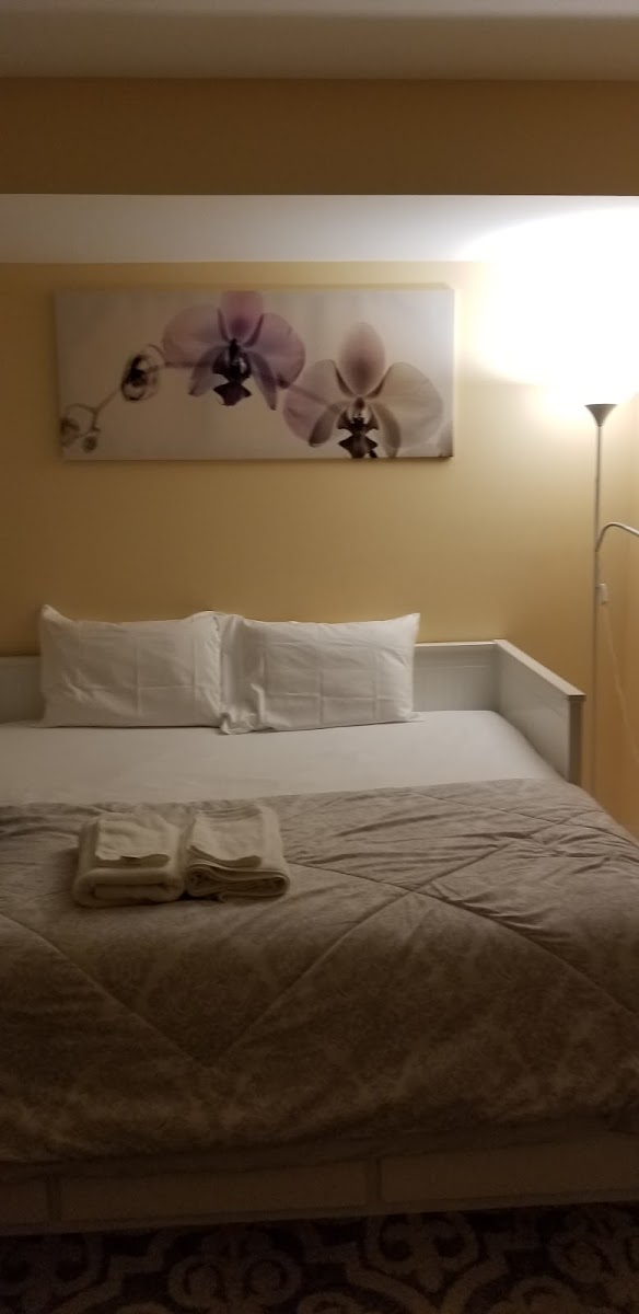 Mojoy Homesuites At Runyon
