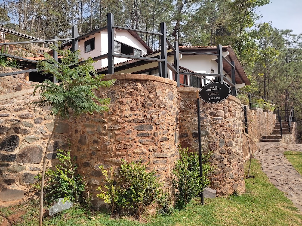 COTTAGE BY FORET STANZA