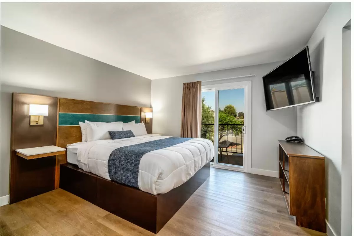 MainStay Suites Moreno Valley Near March Air Reserve Base photo 2