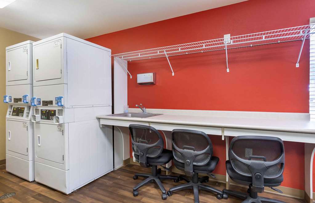 Extended Stay America Suites- Phoenix - Biltmore photo 3