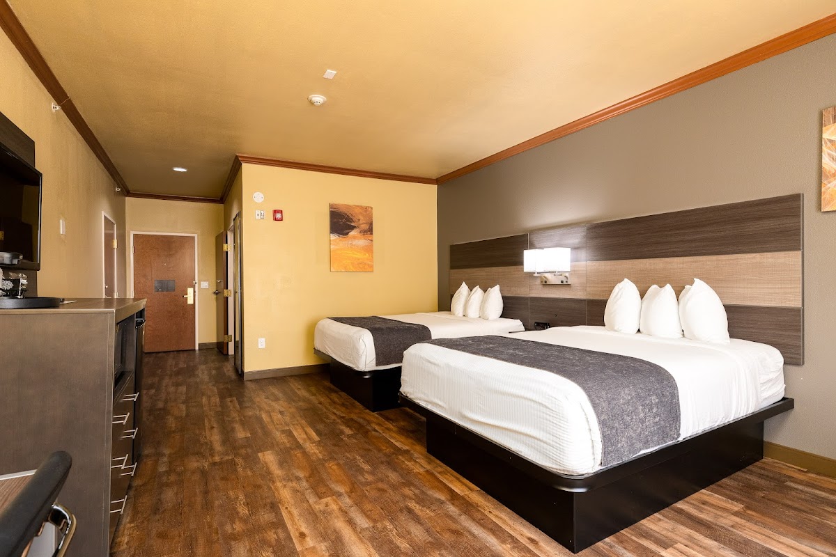 Best Western Plus Portland photo 2