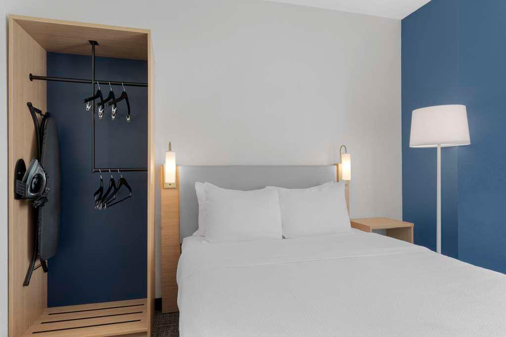 Spark by Hilton Orlando near SeaWorld photo 3