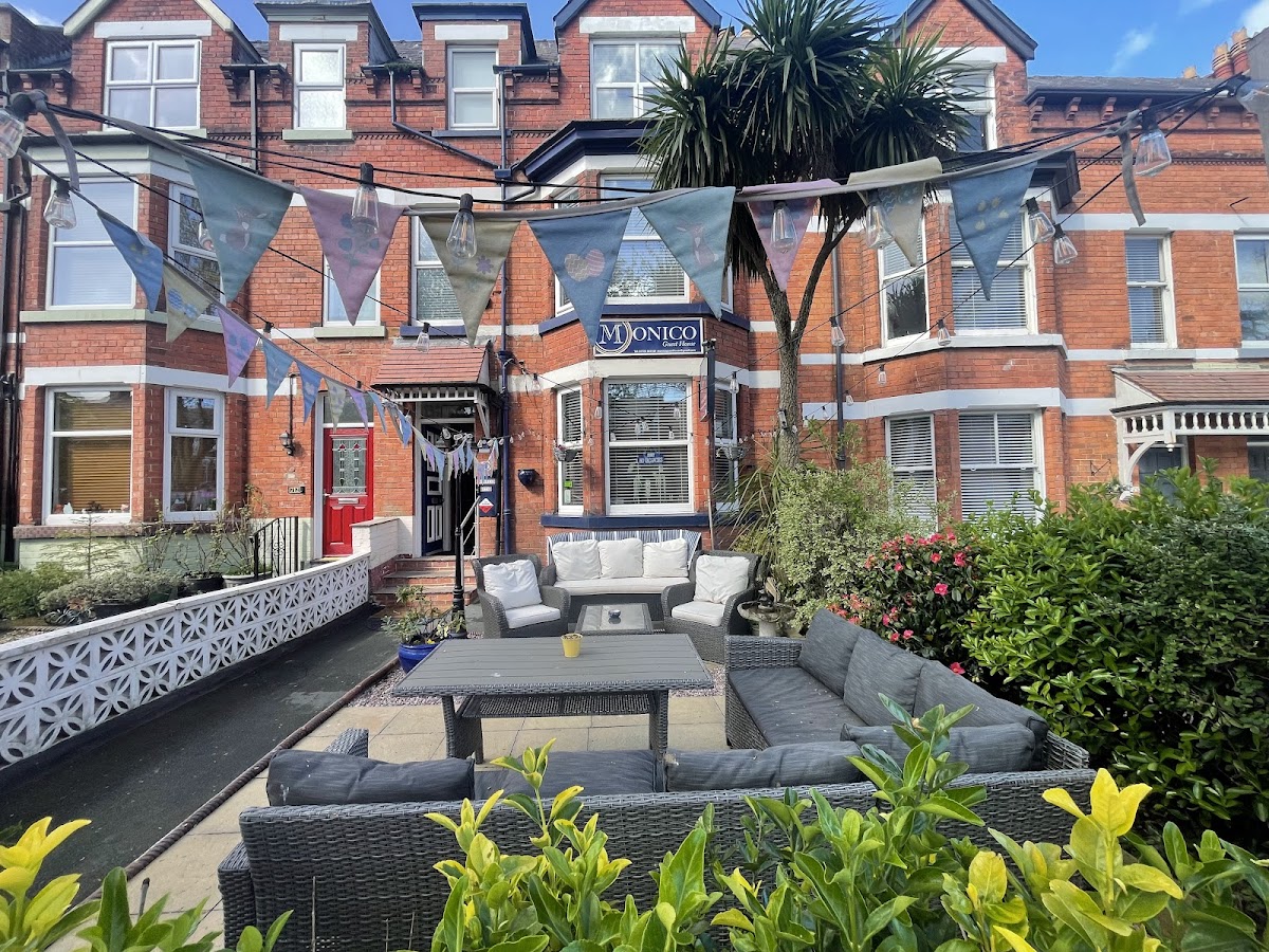 Monico Guest House