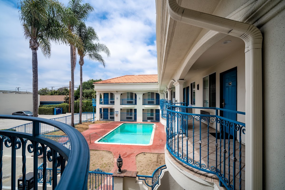 LYFE INN & SUITES by AGA - LAX Airport