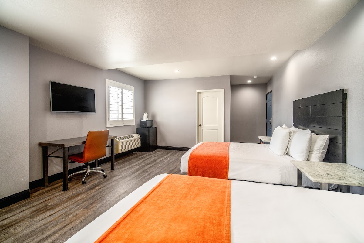 LYFE INN & SUITES by AGA - LAX Airport photo 2