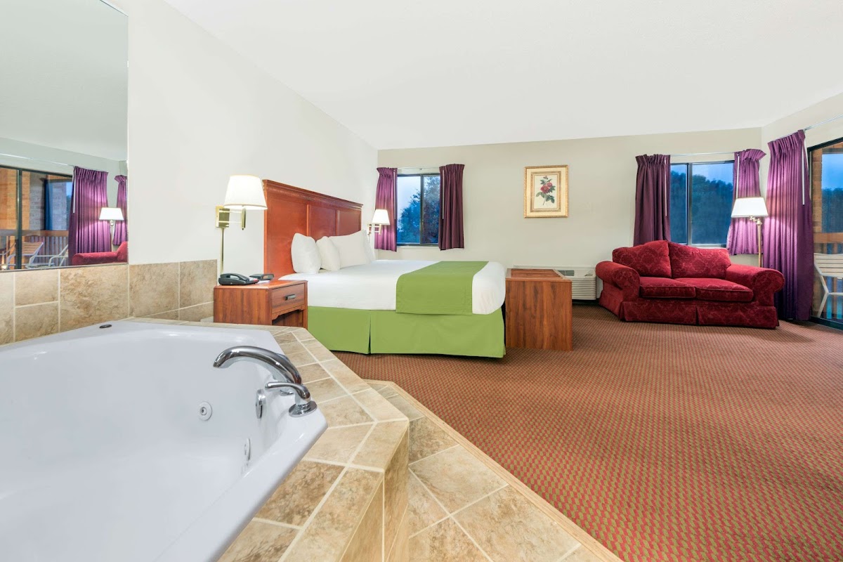 Baymont by Wyndham Enid photo 2