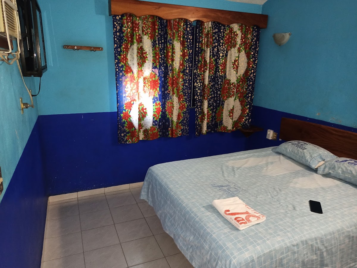 Auto Hotel Jardin
