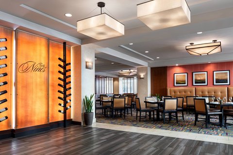 Bakersfield Marriott at the Convention Center photo 3