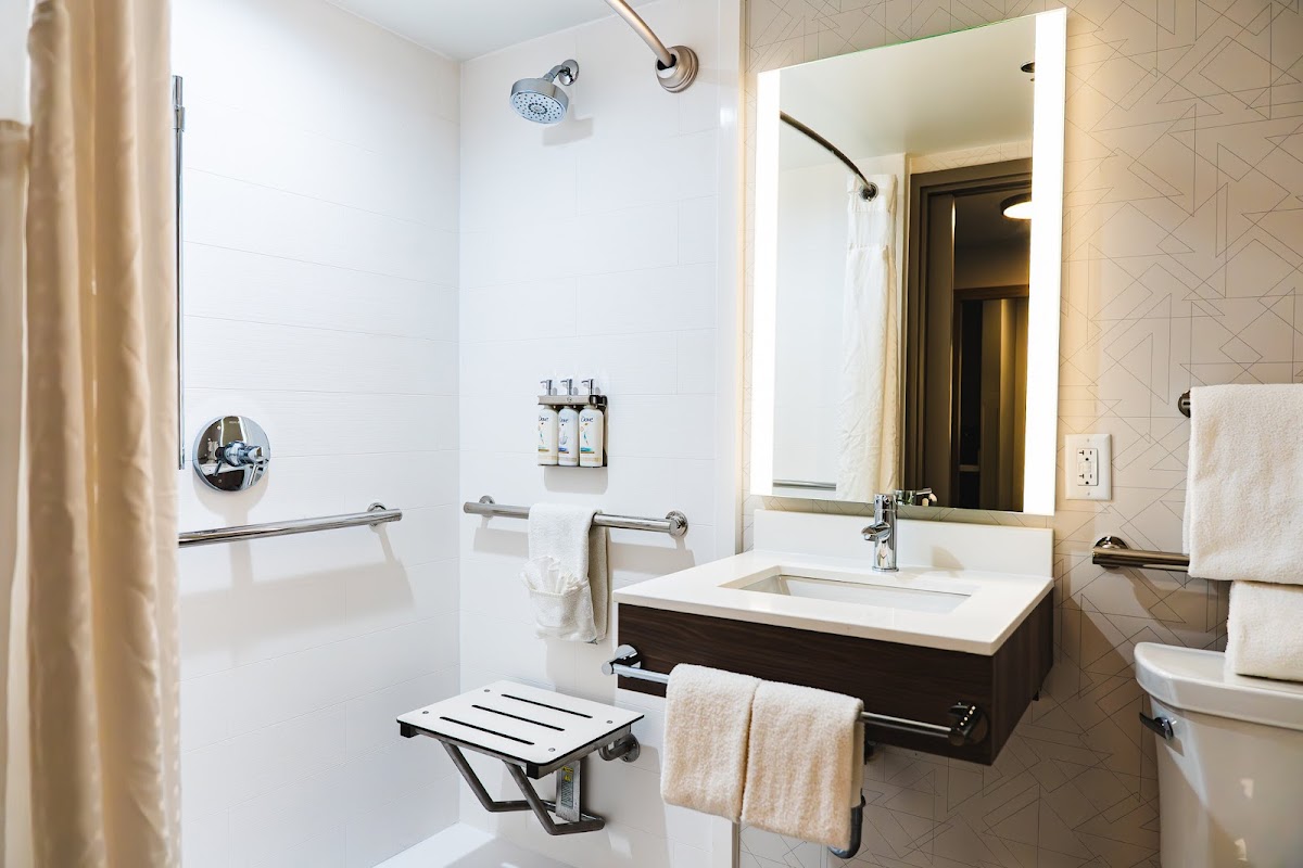 Holiday Inn Express Frazer-Malvern by IHG photo 3