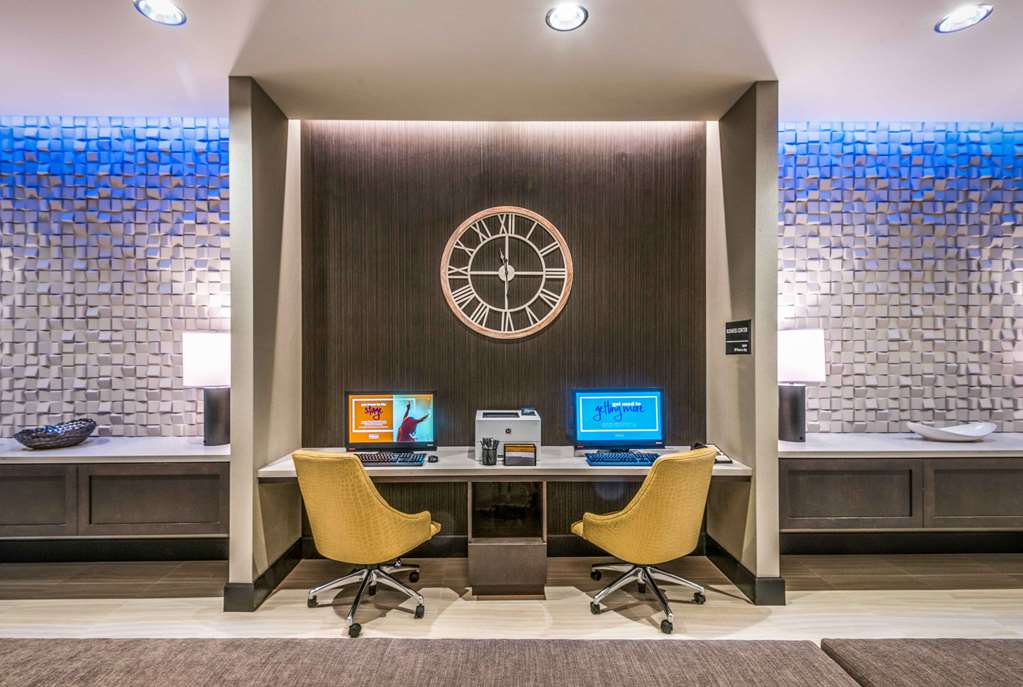 Hampton Inn & Suites Tallahassee Capitol - University photo 3