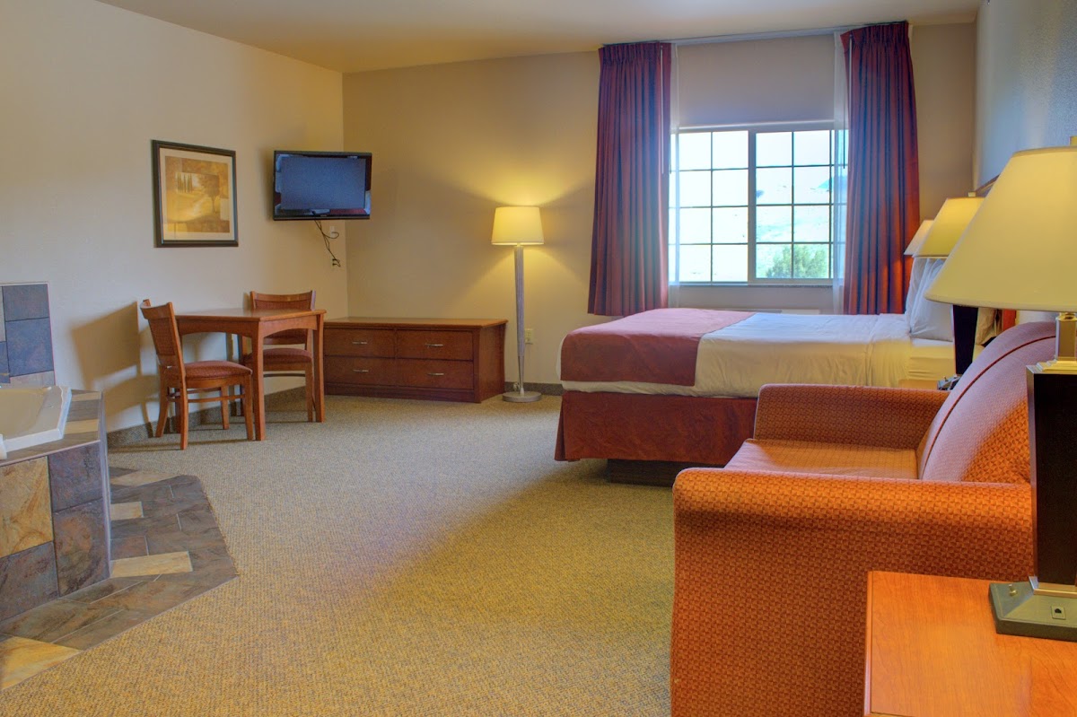 Allington Inn & Suites photo 2