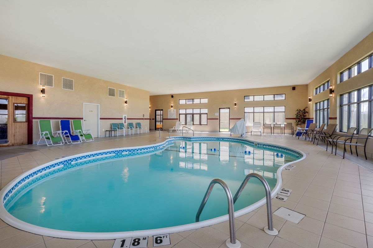 Comfort Suites Rolla photo 3