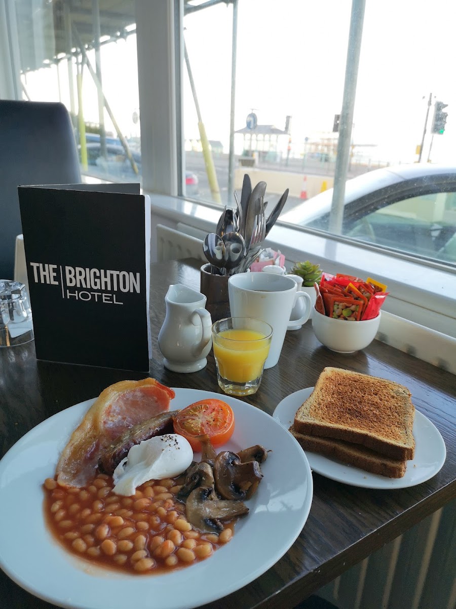 The Brighton Hotel photo 2